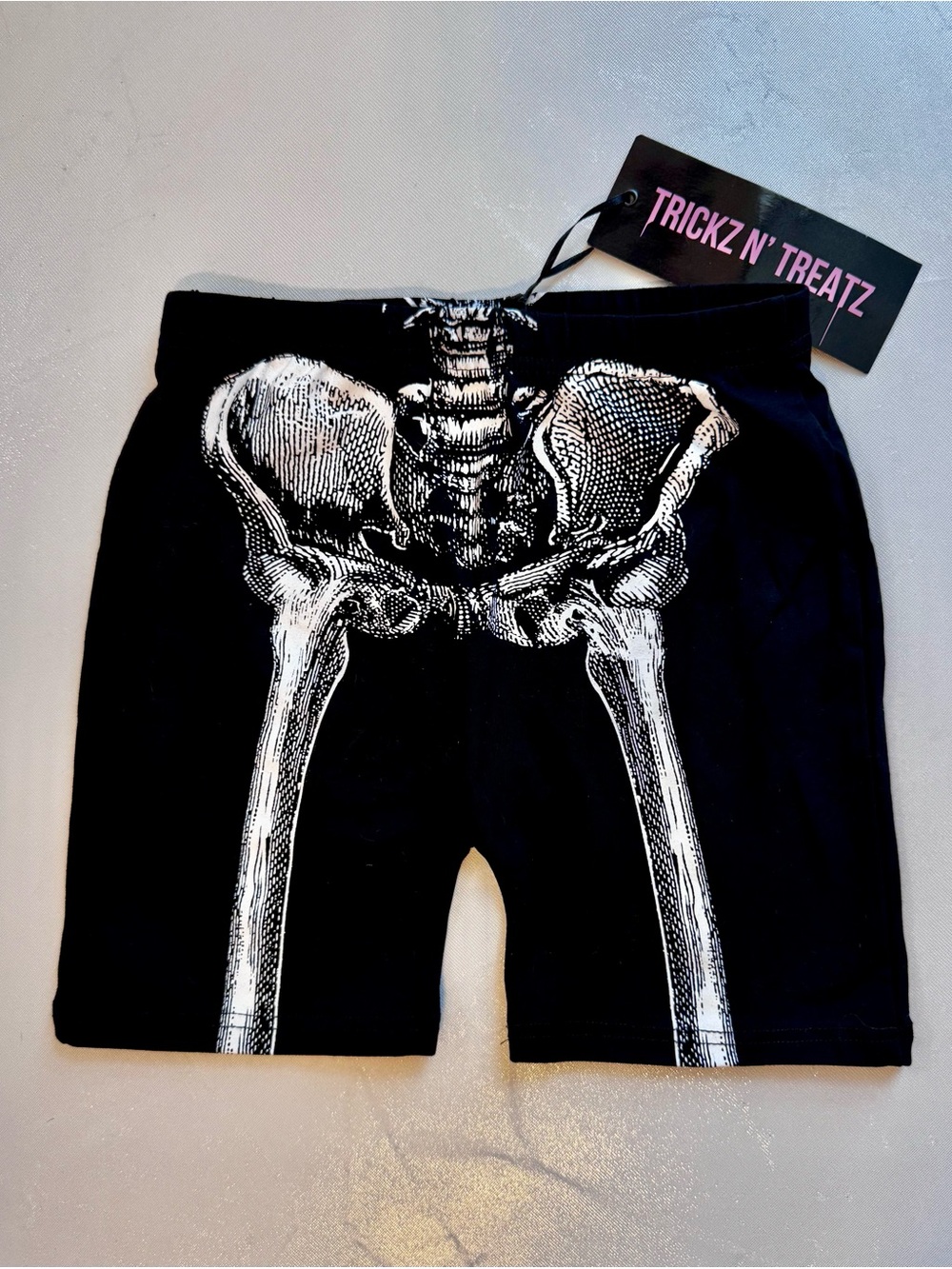 Dolls Kill Trickz N Treatz Freaky Frakture Skeleton Biker Shorts NWT